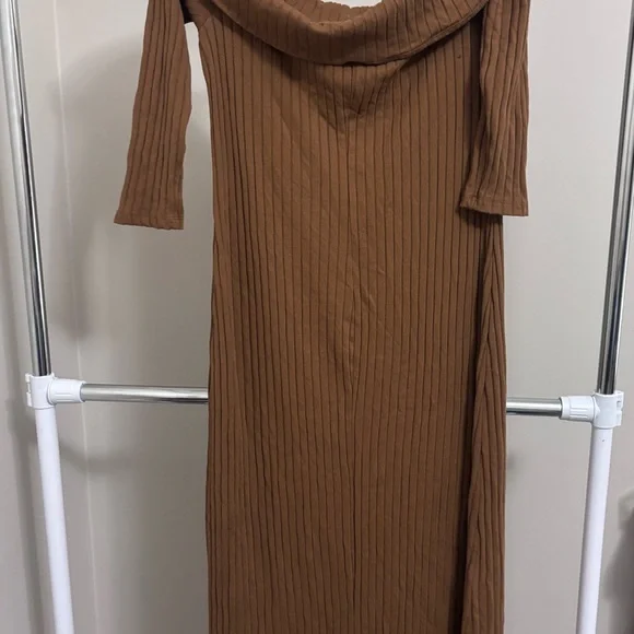 Old Navy Brown Long Sleeve Ribbed Dress - Picture 2 of 2